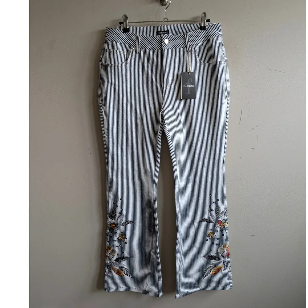 Flamingals Womens Striped Floral Embroidered Flare Jeans Blue White Size L NWT